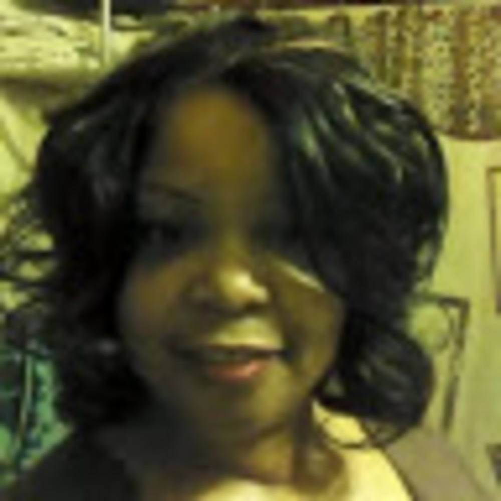 Meet your Posher, Valerie